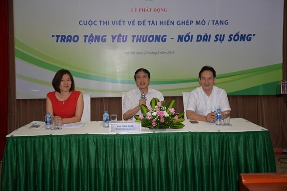 Vận động đông đảo người dân viết những câu chuyện xúc động về hiến, ghép mô/tạng - Anh 1