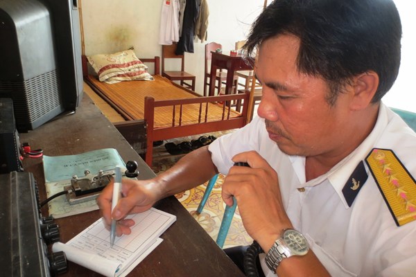 Hạnh phúc là được cống hiến - Anh 2