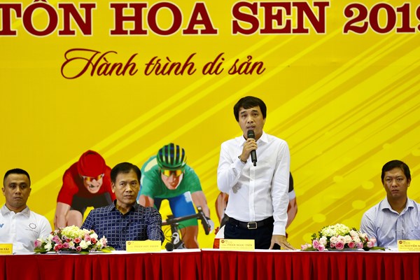 Giải xe đạp quốc tế VTV Cúp Tôn Hoa Sen 2019: Tôn vinh, quảng bá di sản - Anh 1
