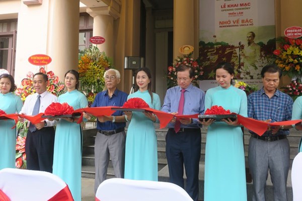 Khai mạc triển lãm hội họa 