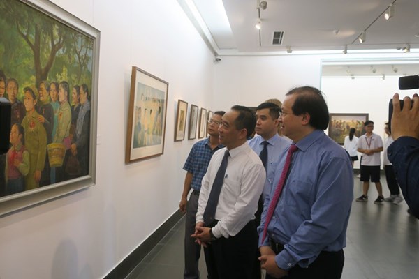 Khai mạc triển lãm hội họa 