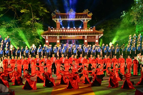 “Bài ca kết đoàn” thực hiện lời Bác dặn trước lúc đi xa - Anh 1