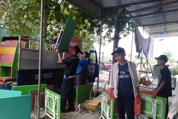 Hà Tĩnh:Mưa trắng trời, hàng ngàn học sinh không thể dự khai giảng năm học mới - Anh 5