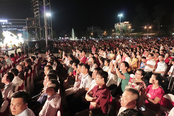 Liên hoan trình diễn Di sản văn hóa phi vật thể quốc gia và Lễ hội Thành Tuyên năm 2019 - Anh 3