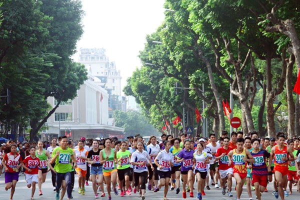 Giải chạy Báo Hà Nội Mới mở rộng lần thứ 46: Quảng bá về một Hà Nội đậm chất văn hoá tới du khách - Anh 1