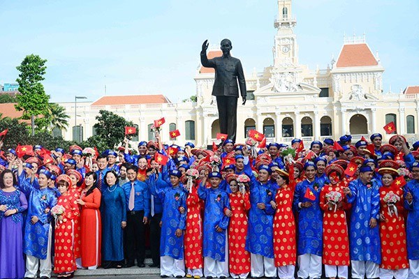 Tích cực thay đổi diện mạo văn hóa nông thôn - Anh 3