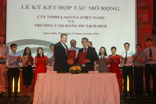 CĐ Du lịch Huế hợp tác đào tạo nguồn nhân lực du lịch chất lượng - Anh 2