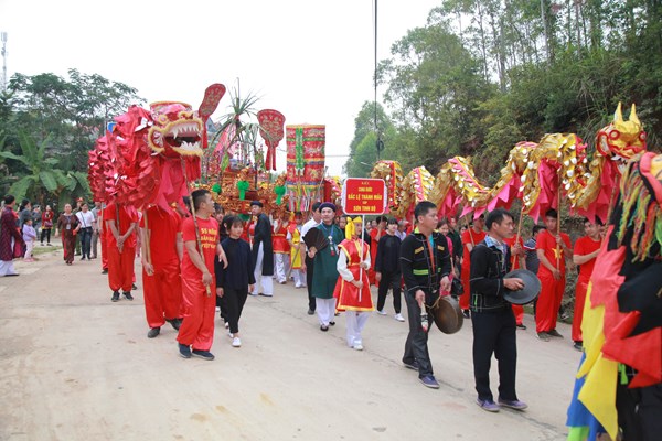 Lễ hội truyền thống Đền Công đồng Bắc Lệ: Tôn vinh tín ngưỡng thờ Mẫu của người Việt - Anh 2