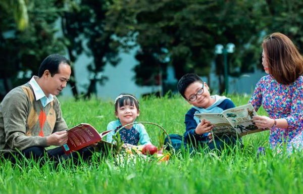 Tổng LĐLĐ Việt Nam đề xuất được nghỉ làm việc trong Ngày Gia đình Việt Nam - Anh 1