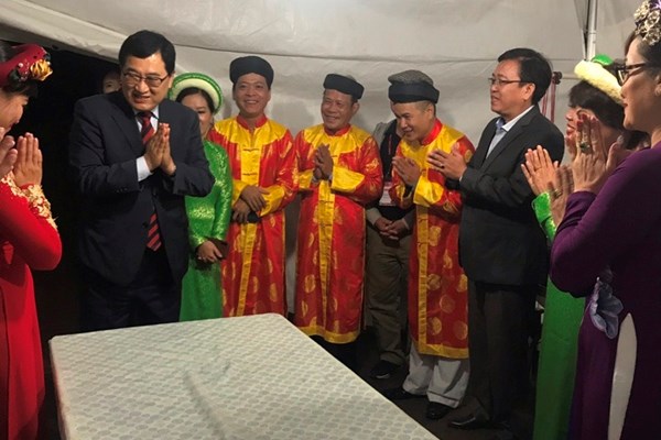 Thông tin cán bộ của UBND TP Huế “tranh suất” các nghệ sĩ đi Hàn Quốc là không chính xác - Anh 2