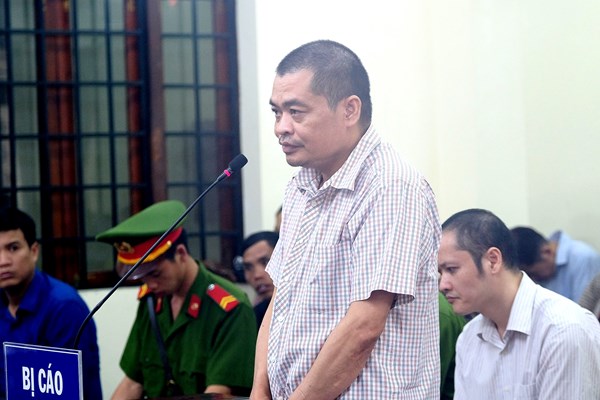 Những kí hiệu bí ẩn và ông Trưởng phòng có lòng tốt đột xuất! - Anh 3