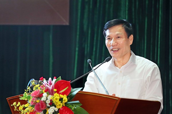 Bộ trưởng Nguyễn Ngọc Thiện đánh giá cao vai trò của chị em phụ nữ - Anh 2