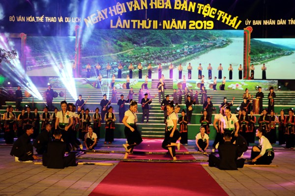 Khai mạc Ngày hội văn hóa dân tộc Thái lần thứ II, năm 2019 - Anh 4