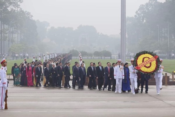 Khai mạc kỳ họp thứ 8, Quốc hội khoá XIV - Anh 1