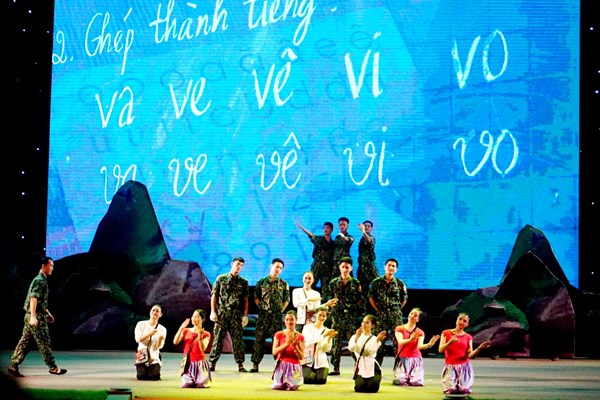 Hội diễn Đội Tuyên truyền văn hóa tuyến biên giới, biển đảo khu vực miền Trung - Tây Nguyên - Anh 2