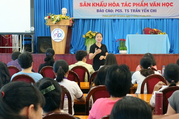 Mời giảng viên ĐH đến dạy​​​​​​​ văn hóa, nghệ thuật cho học sinh - Anh 1