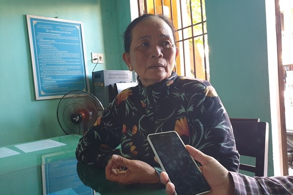 Quảng Nam: Đình chỉ buôn bán 15 ngày nữ chủ quán “vung tay” với du khách - Anh 1