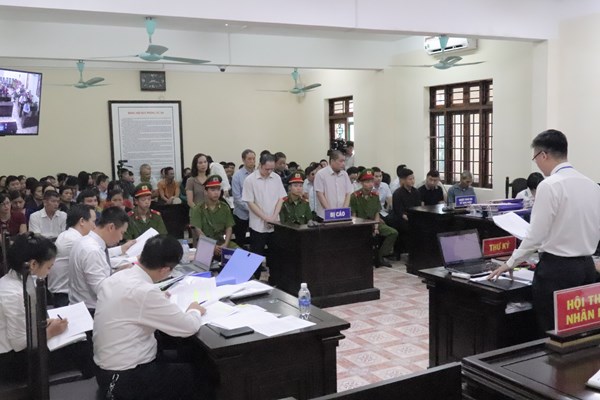 8 năm tù cho bị cáo cầm đầu vụ gian lận điểm thi tại Hà Giang - Anh 1