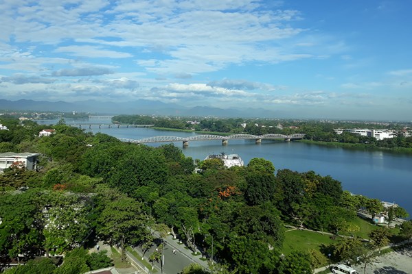 Phát triển Thừa Thiên Huế theo hướng Thành phố di sản quốc gia - Anh 3