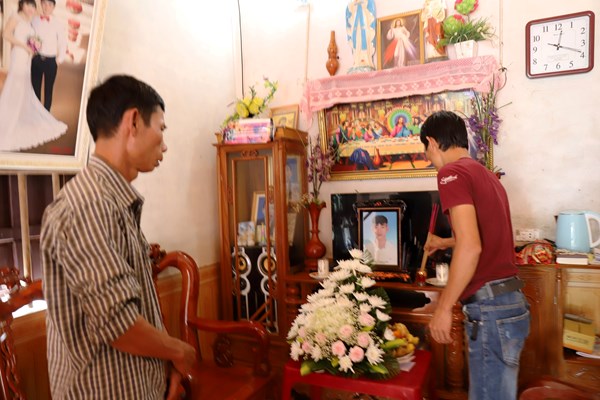 Vụ 39 người chết tại Anh: Công an Hà Tĩnh vào cuộc điều tra và lấy mẫu để xác định AND - Anh 3