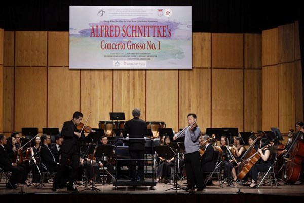 NSƯT Bùi Công Duy chơi bản concerto đương đại hay nhất cuối thế kỷ XX - Anh 1