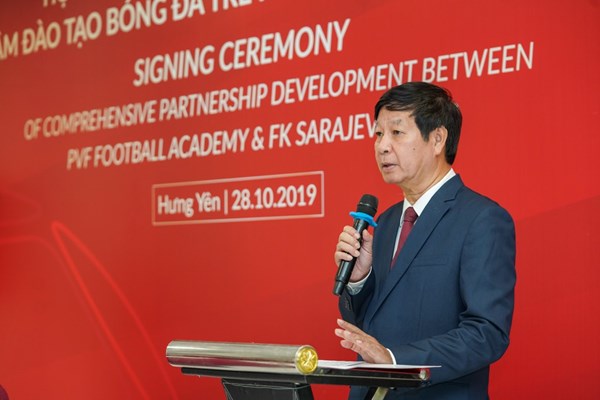 PVF & CLB FK SARAJEVO ký thỏa thuận hợp tác phát triển toàn diện - Anh 1