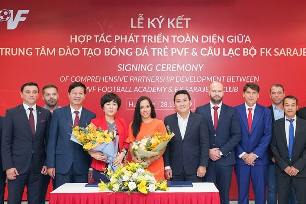 PVF & CLB FK SARAJEVO ký thỏa thuận hợp tác phát triển toàn diện - Anh 3