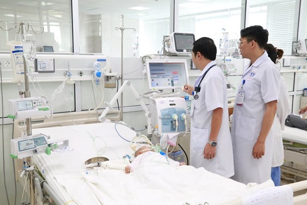 Phú Thọ: Trẻ 3 tháng tuổi đã bị ngộ độc thuốc nam - Anh 1