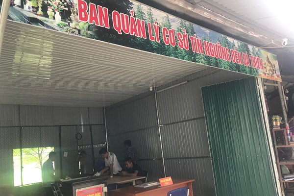 Về dấu hiệu trục lợi từ tín ngưỡng ở đền Đá Thiên (Thái Nguyên): Huyện yêu cầu kiểm điểm các cá nhân vi phạm - Anh 5