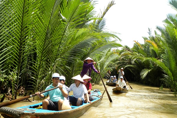 Lễ hội Dừa 2019:  Hàng nghìn tay máy phác họa khoảnh khắc  “Tôi yêu Bến Tre” - Anh 2