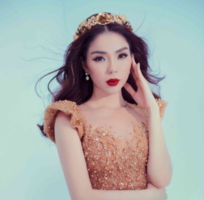 Đến Q Show2 nghe Lê Quyên hát 20 năm cuộc đời - Anh 1