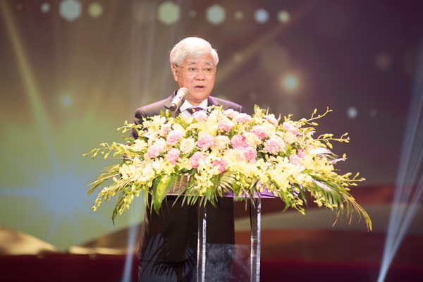 Lễ tuyên dương 120 học sinh, sinh viên, thanh niên dân tộc thiểu số tiêu biểu năm 2019 - Anh 2