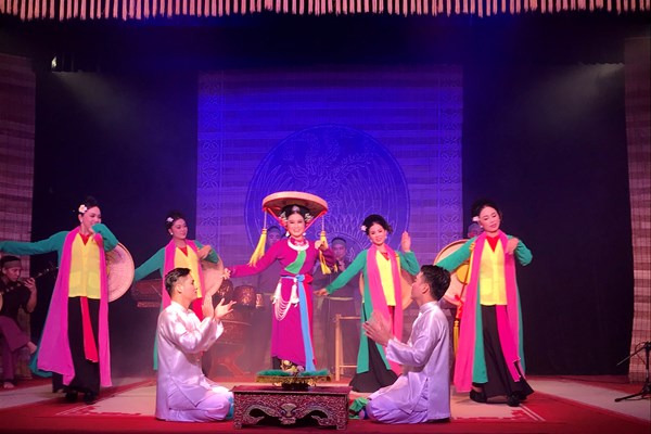Đưa chương trình nghệ thuật chèo vào tour du lịch: Cái “bắt tay” chưa chặt không phải lỗi từ phía nhà hát - Anh 1