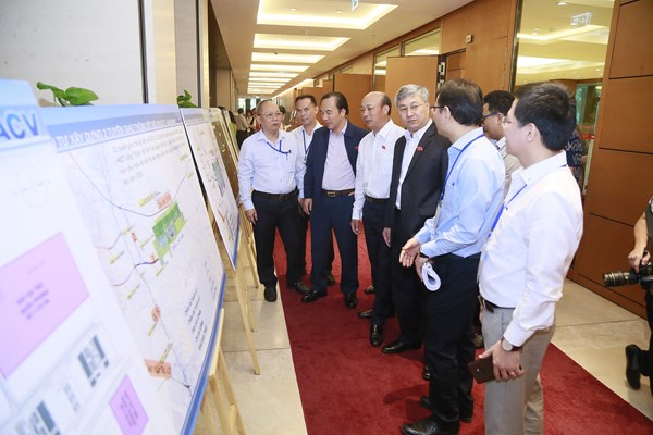 Thảo luận về dự án Cảng hàng không quốc tế Long Thành giai đoạn 1: Chậm triển khai 2 năm là mất một nhà ga - Anh 1
