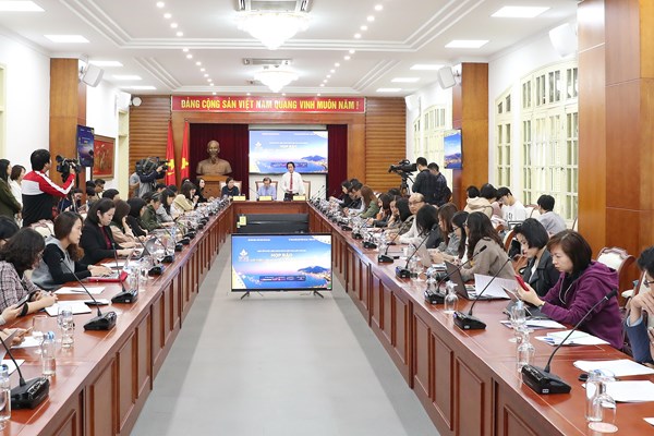 Liên hoan Phim Việt Nam lần thứ XXI: Không “gượng ép” để  có Bông Sen Vàng - Anh 3