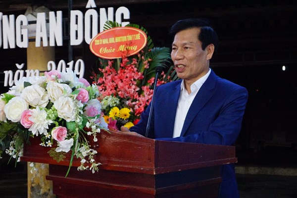 Dự Ngày hội Đại đoàn kết toàn dân tộc tại TP Huế, Bộ trưởng Nguyễn Ngọc Thiện: Cần sự đồng lòng, chung tay của cộng đồng trong việc bảo vệ, giữ gìn di tích - Anh 6
