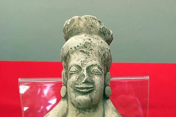 Triệt phá đường dây buôn bán cổ vật có quy mô lớn - Anh 2