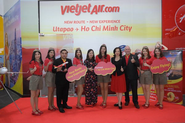 Thủ tướng Thái Lan chúc mừng Vietjet tại lễ ra mắt đường bay Tp.HCM – Pattaya - Anh 3