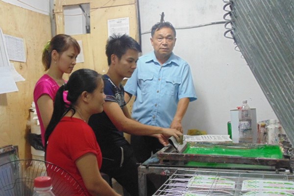 Giám đốc không nhận lương - Anh 1