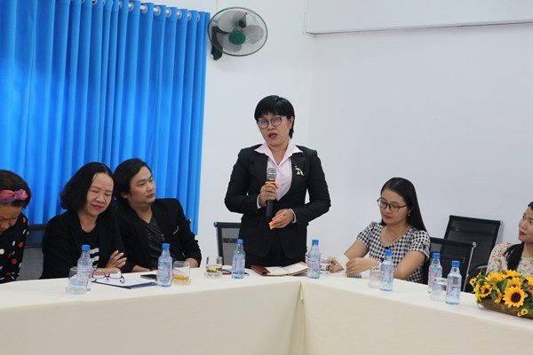Thông tư 08 của Bộ GD&ĐT hướng dẫn về việc khen thưởng và kỷ luật HS: 30 năm đi với lạc hậu, cứng nhắc và không nhân văn - Anh 1