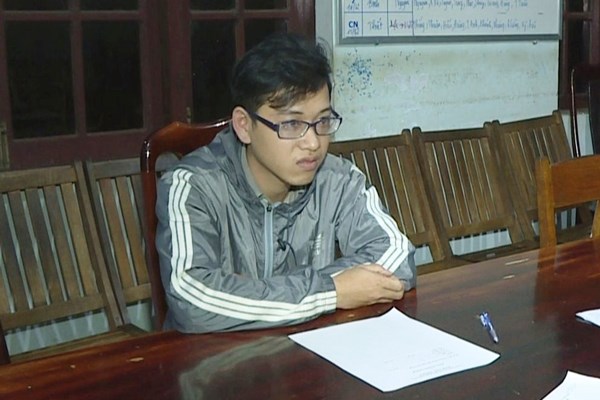 Đắk Lắk tạm giữ đối tượng lẻn vào trường “dâm ô” nữ sinh lớp 9 - Anh 1