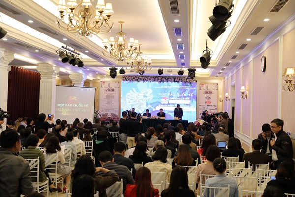 "Huế luôn luôn mới" - ảnh 1