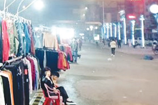 Phố đêm Cao Thắng ở TP Vinh (Nghệ An): Mới