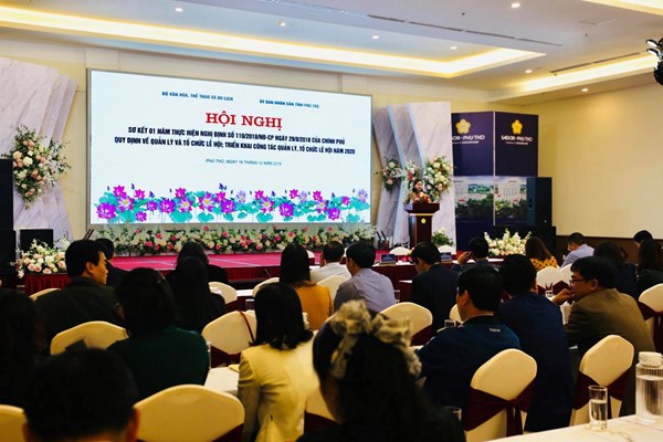 Sơ kết 1 năm thực hiện Nghị định 110/2018/NĐ-CP về quản lý lễ hội: Vẫn còn yếu tố bạo lực, tranh cướp... - Anh 2