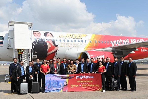 Vietjet khai trương đường bay Tp. HCM – Pattaya vi vu Giáng sinh và Năm mới - Anh 1