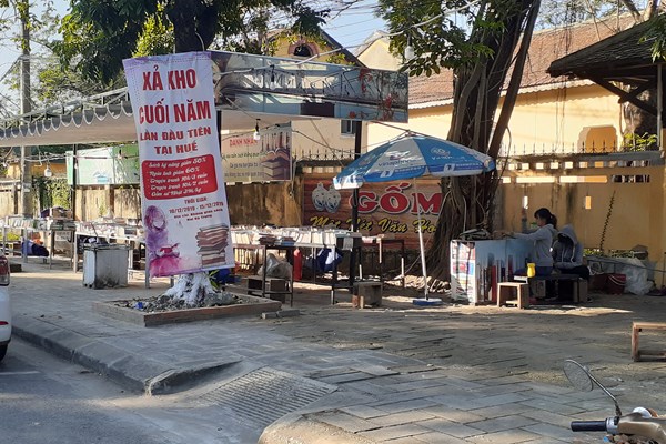 “Khai tử” đường sách duy nhất ở Huế - Anh 2