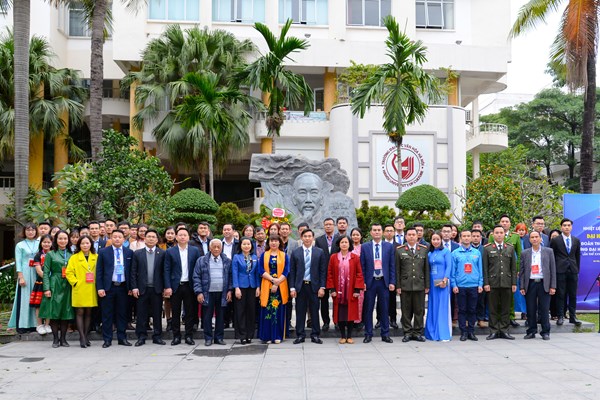 Trường Đại học Văn hóa Hà Nội: Phát huy sức trẻ - Anh 1