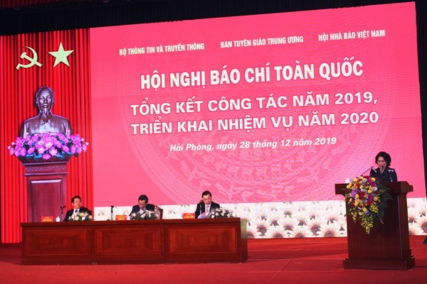 Báo chí tiếp tục tạo sự đồng thuận xã hội, giữ vững niềm tin của nhân dân - Anh 4