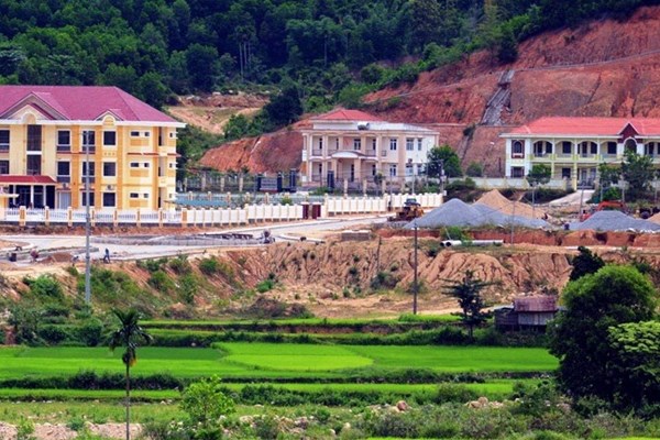 Hơn 1.400 cán bộ, người lao động ở Quảng Ngãi muốn nhận được lương: Chuyện thật như bịa... từ cây ATM - Anh 2