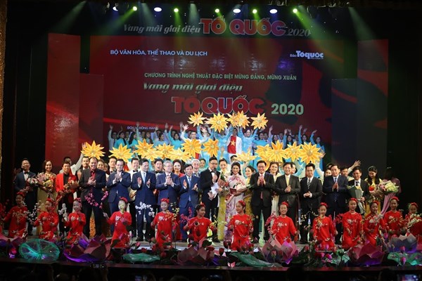 Vang mãi giai điệu Tổ quốc 2020: Ấm áp những giai điệu tự hào - Anh 17